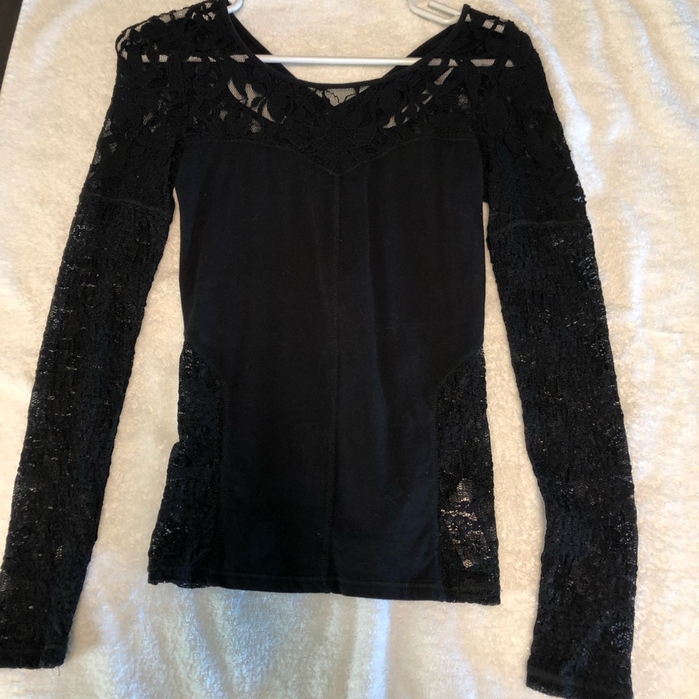 Free People lace sleeve top XS